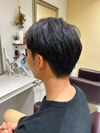 メンズ パーマ/イルミナ カラー 三浦菜々子のヘアスタイル