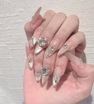 ネイル D-BEAUTY Nailsalonのネイルデザイン