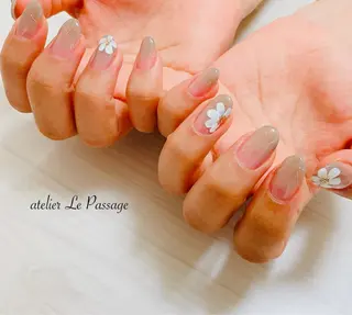 ネイル Atelier Le Passage所属・h nakatsukaのネイルデザイン