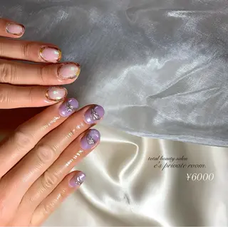 ネイル LAVISH nail salonのネイルデザイン