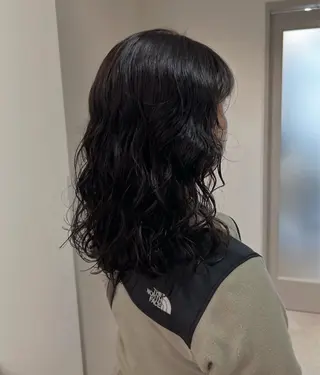 セミロング パーマ umu.⌇ mihiroのヘアスタイル