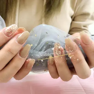 ネイル ネイルサロンエクラ 🫧Shizukaのネイルデザイン