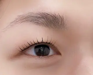 マツエク・マツパ Mia.Rosa所属・Mia.Rosa naokoの眉毛・アイブロウイメージ