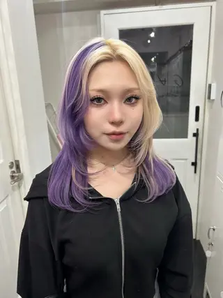 セミロング カラー 🥣ミコト/ウルフ ハイトーン特化🥣のヘアスタイル