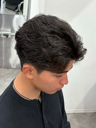 ショート カラー パーマ メンズ メンズパーマ特化 🔥韓国ヘア職人🔥のヘアスタイル