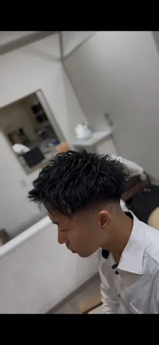 メンズ Chere ore 新金岡所属・ツイスパ/フェード /辻諒哉のヘアスタイル