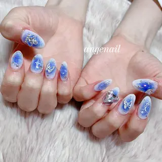 ネイル オーナーネイリスト MAKIのネイルデザイン