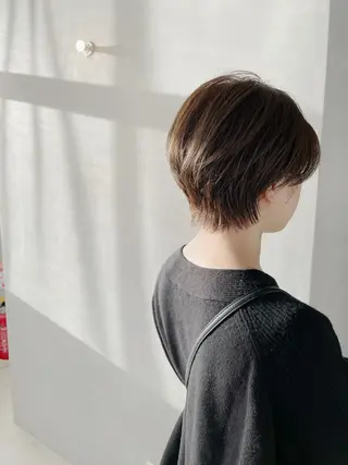 ショート カラー 柴田泰秀sotti. 髪質改善/ブリーチのヘアスタイル