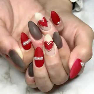 ネイル RuxuryNail ／RiAnnaのネイルデザイン