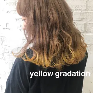 ロング カラー オリーブ/アッシュ やわらか透明感カラーのヘアスタイル