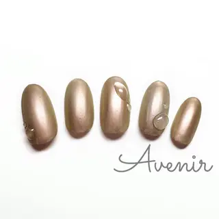ネイル Avenir 表参道 nail＆eye予約のネイルデザイン