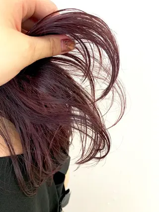 ミディアム カラー raika .のヘアスタイル