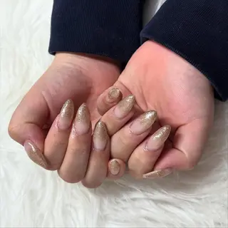 セミロング mao .のネイルデザイン