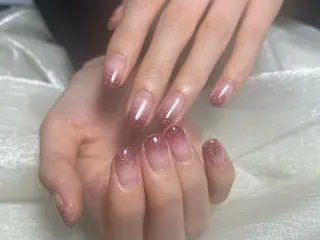 ネイル KARI ネイルサロンのネイルデザイン