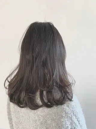 セミロング カラー パーマ ヘアアレンジ 加藤 綾華のヘアスタイル