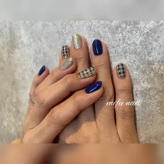 ショート 大田 美笛香のネイルデザイン