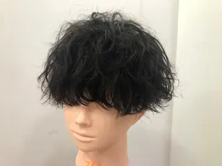 ミディアム パーマ メンズ 韓国風メンズ/毛流れ ヘアなら須田龍世のヘアスタイル