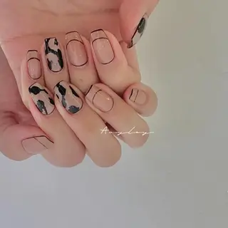 ショート カラー ネイル Aayley(アイリー)Salon所属・Aayley アイリ―サロンのネイルデザイン