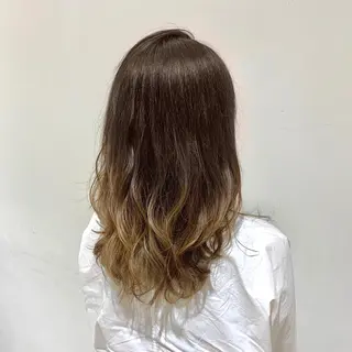 セミロング カラー 農添 杏のヘアスタイル