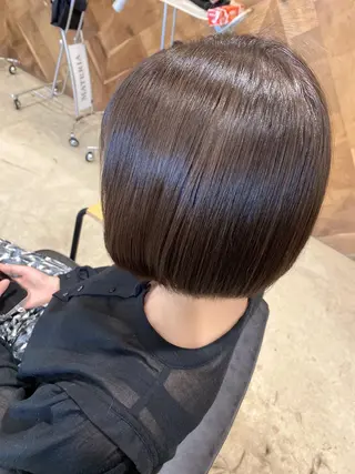 ショート カラー 🩷🍭中津・梅田 エリア🍬💜のヘアスタイル