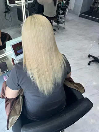 ロング CS made by SHACHU 栄所属・中村 さきのヘアスタイル