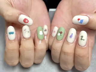 ネイル e. akのネイルデザイン