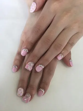 ネイル 💎🐰 saki. m 🐰💎のネイルデザイン