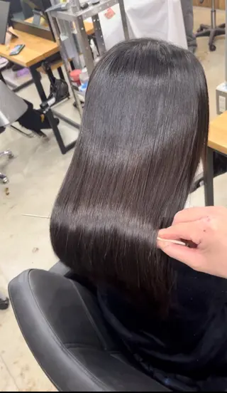 ロング パーマ SIUN所属・とうだだいき 美髪縮毛矯正/艶髪のヘアスタイル