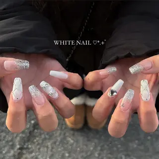 ネイル 鈴木 結万のネイルデザイン