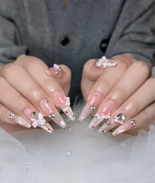 ネイル Julli NailStudioのネイルデザイン