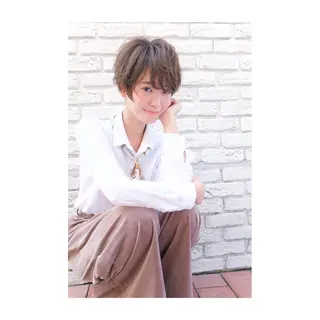 ショート ミディアム カラー パーマ アオガミ （前髪顔周りカット）のヘアスタイル