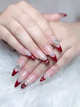 ネイル Julli NailStudioのネイルデザイン