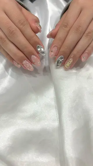 ネイル GO TODAY SHAiRE SALON 表参道colore店所属・emmi nailのネイルデザイン