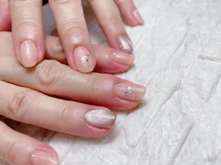 ネイル 佐藤 結衣のネイルデザイン