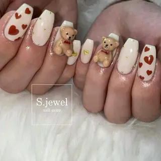 ネイル S♡JEWEL所属・S. JEWELのネイルデザイン