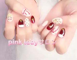 ネイル pink ladyサロン所属・べ にのネイルデザイン