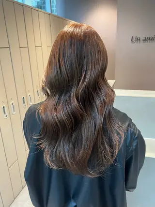 ミディアム カラー aya / ニュアンスカラーのヘアスタイル