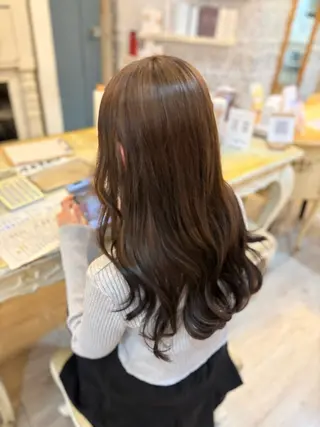 ロング カラー やまもと かのんのヘアスタイル