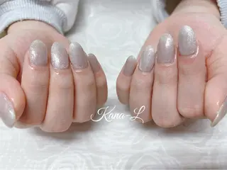 カラー ネイル 芦辺 香奈のネイルデザイン