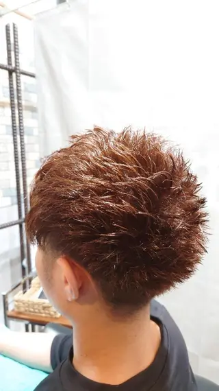 カラー メンズ 浅野  勇貴のヘアスタイル