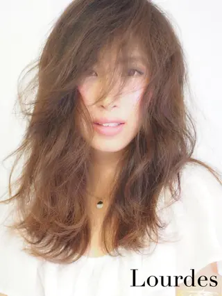 ロング カラー オーナースタイリスト 佐藤のヘアスタイル