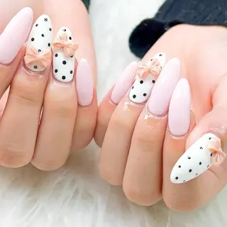 ネイル salon GOLD フォンのネイルデザイン