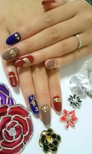 ミディアム ネイル 💎ビューティサロン 湘南　RIRAN💎のネイルデザイン