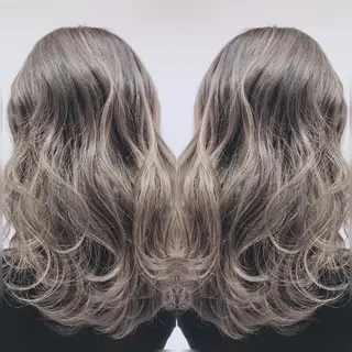 セミロング カラー カラコレ難波所属・カラコレ難波 sakamotoのヘアスタイル