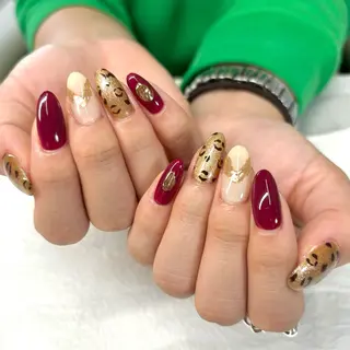 ネイル ラヴィアンローズ所属・S. kurumiのネイルデザイン