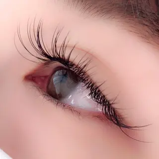 マツエク・マツパ CHERILU昭島店 スタイリストの眉毛・アイブロウイメージ