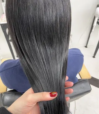 ミディアム カラー パーマ ヘアアレンジ メンズ mona/ ストレートスタイル✨のヘアスタイル