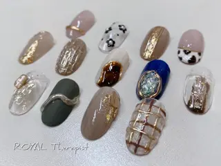 ネイル 【尾下】 ロイヤル•セラピストのネイルデザイン