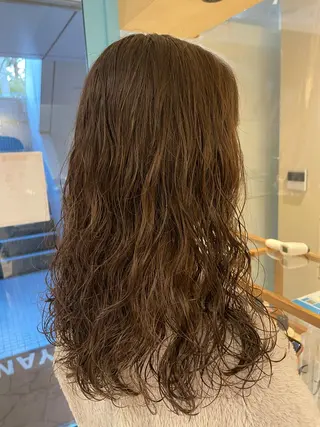 ロング パーマ 大石 陽菜のヘアスタイル