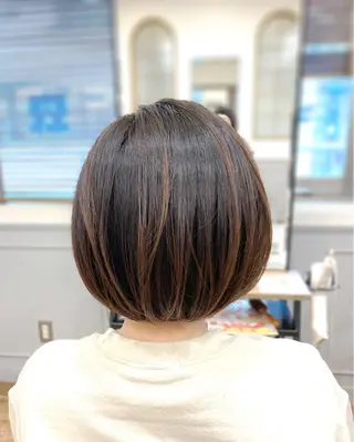 ショート カラー 菅原 綾のヘアスタイル